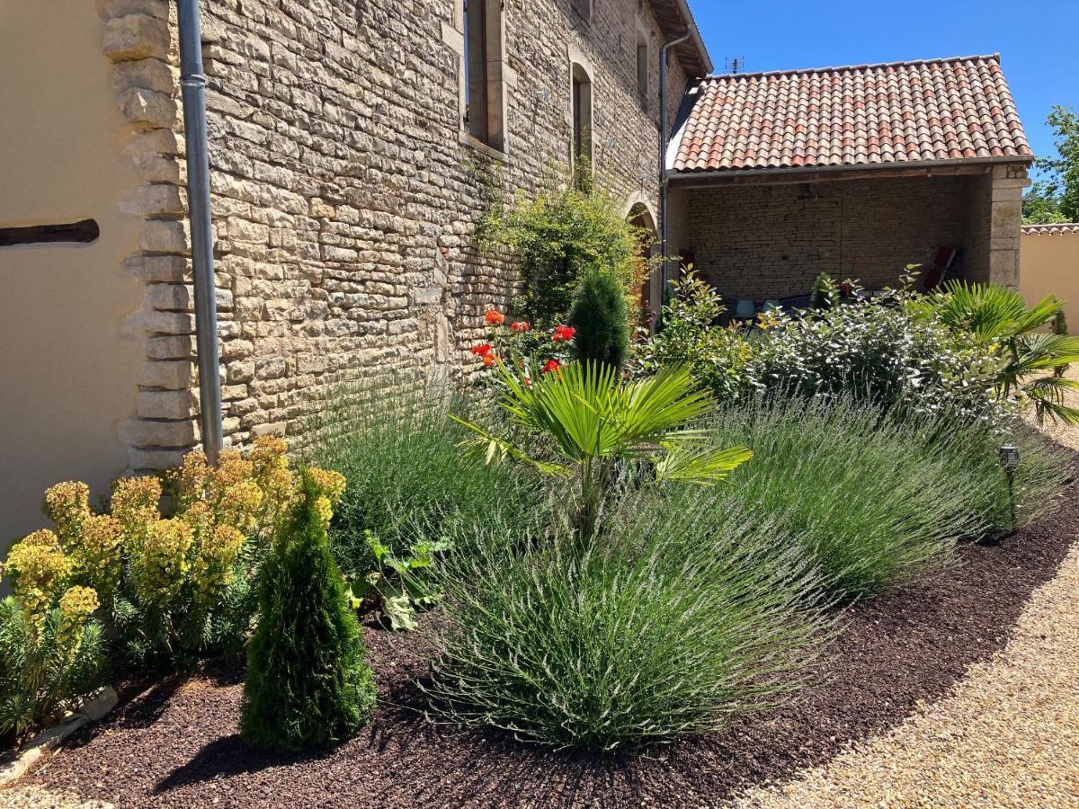 Le Clos De Quintaine Gites De Charme Clessé Kültér fotó